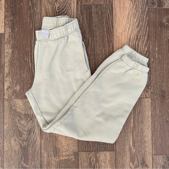 TNA cozy boyfriend sweats - Picture 1 of 2